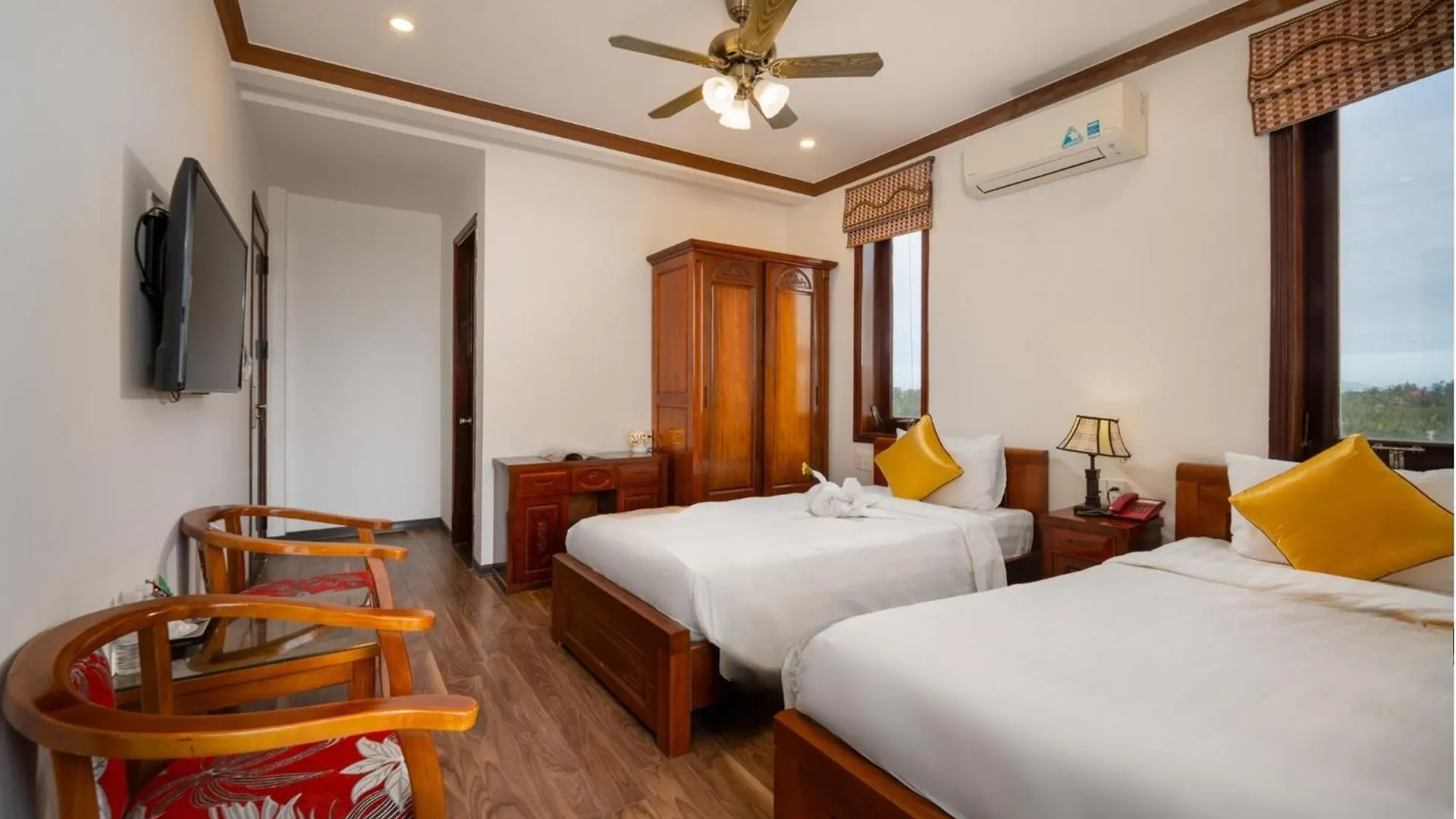 Rony Retreat Villas Хойан