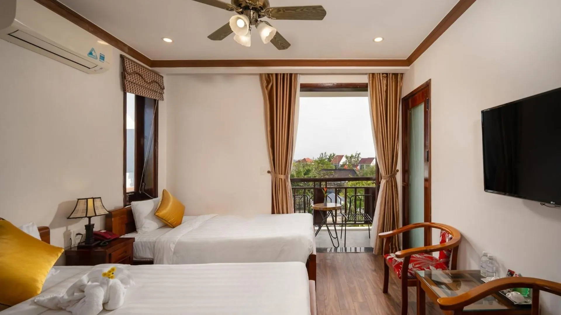Отель Rony Retreat Villas Хойан
