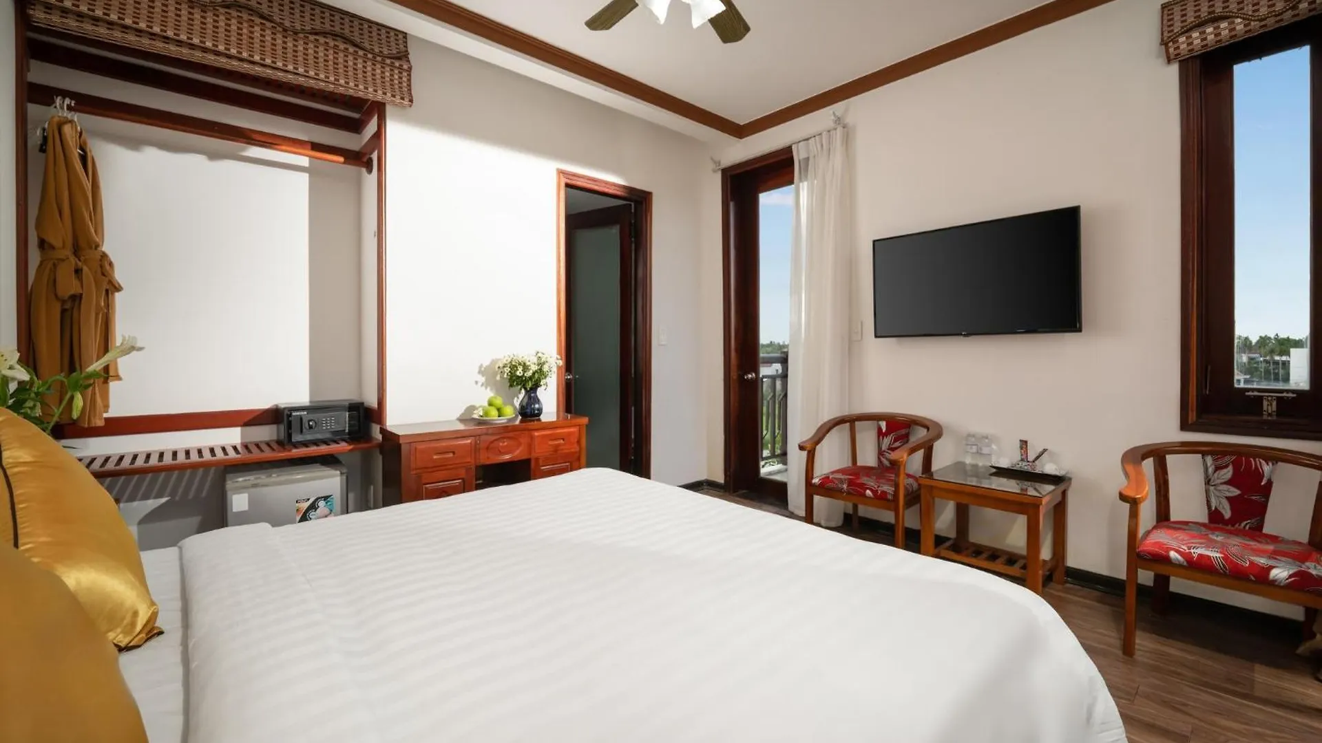 Rony Retreat Villas Хойан 4*,  Вьетнам