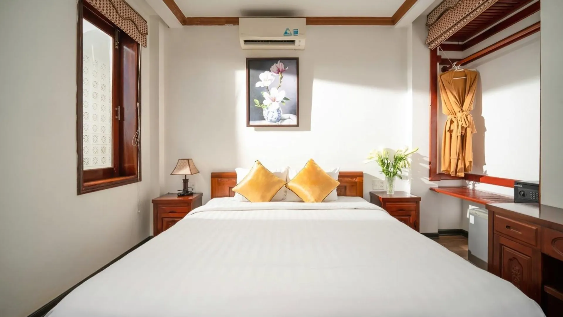Rony Retreat Villas Хойан