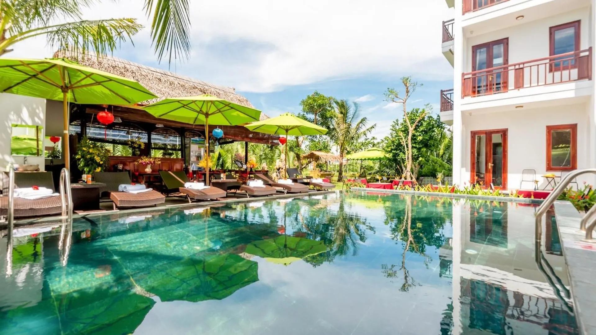 Rony Retreat Villas Хойан