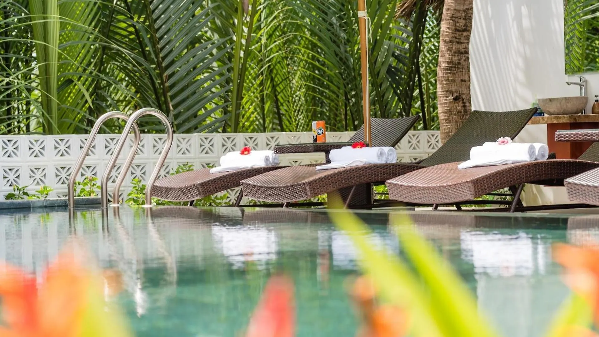 Rony Retreat Villas location